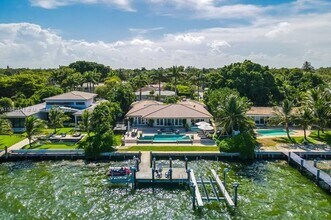 9999 NE 13th Ave in Miami Shores, FL - Building Photo - Building Photo