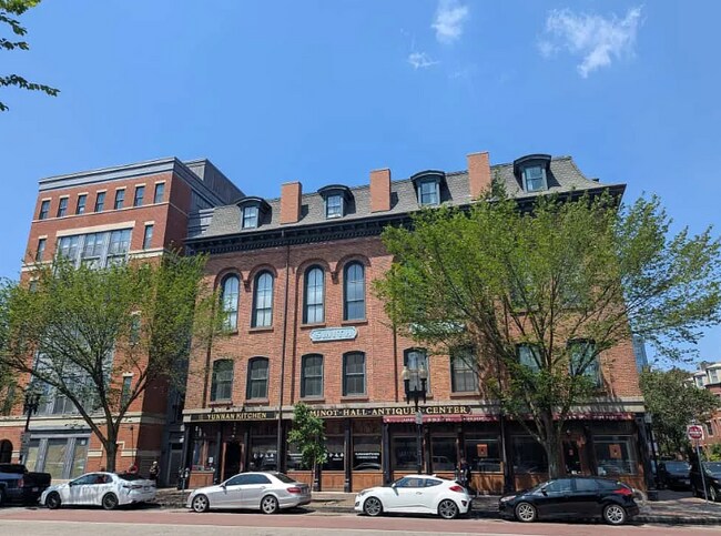 property at 1721 Washington St