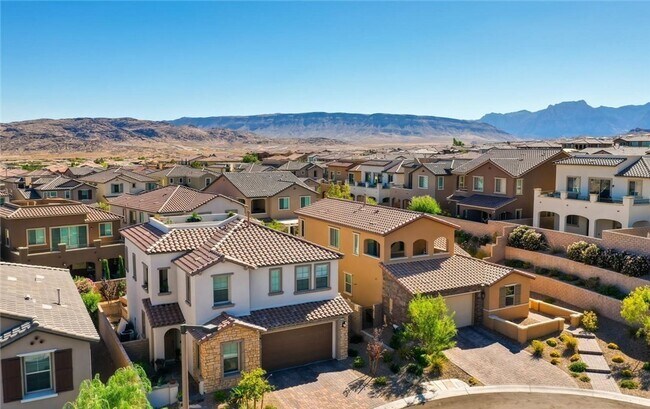 11919 Fisterra Ct in Las Vegas, NV - Building Photo - Building Photo