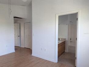 604 Captiva Cir in Kissimmee, FL - Building Photo - Building Photo