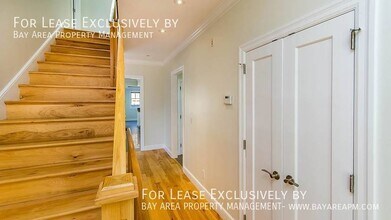 128 Palm Ave in San Carlos, CA - Building Photo - Building Photo
