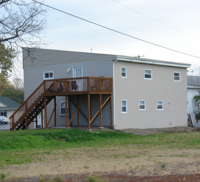 1008-1010 Old Berwick Rd in Bloomsburg, PA - Building Photo - Building Photo