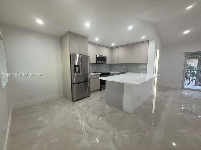 9307 SW 138th Pl in Miami, FL - Building Photo - Building Photo