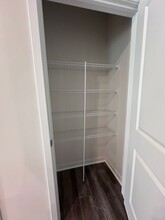 546 13th Ave Dr NE in Hickory, NC - Building Photo - Building Photo