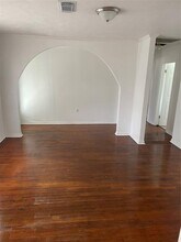 1701 Utah St in Baytown, TX - Building Photo - Building Photo