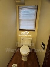 4122 77th St Cir in Urbandale, IA - Foto de edificio - Building Photo