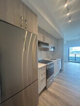 418 NW 8th St, Unit B3 in Miami, FL - Foto de edificio - Building Photo