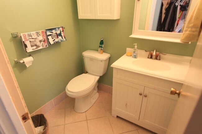 41 Ashford St, Unit 2