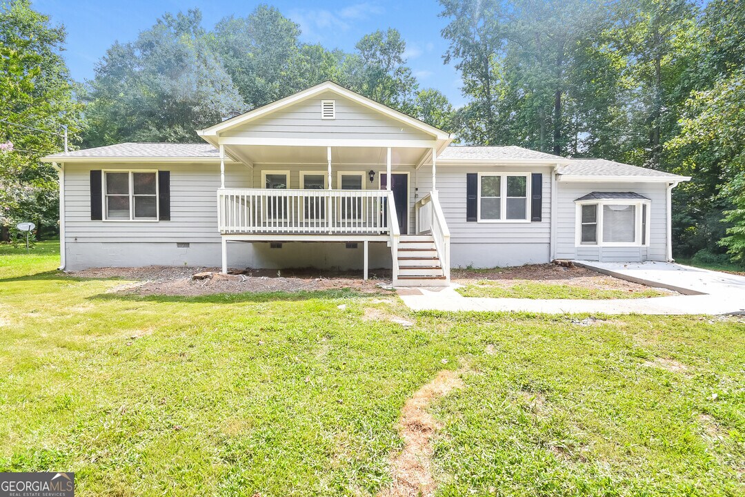 162 Poplar Point Dr in Carrollton, GA - Building Photo