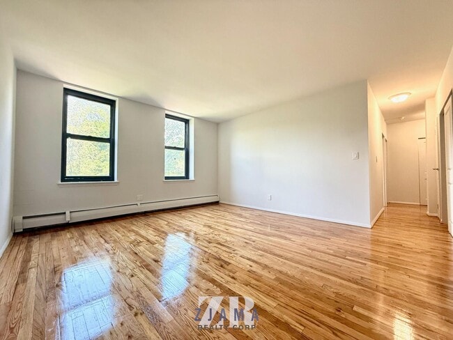 152 Parkside Ave in Brooklyn, NY - Building Photo - Building Photo