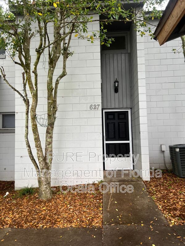 627 NE 28th Ave in Ocala, FL - Building Photo - Building Photo
