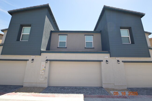 property at 6952 Lynbridge St