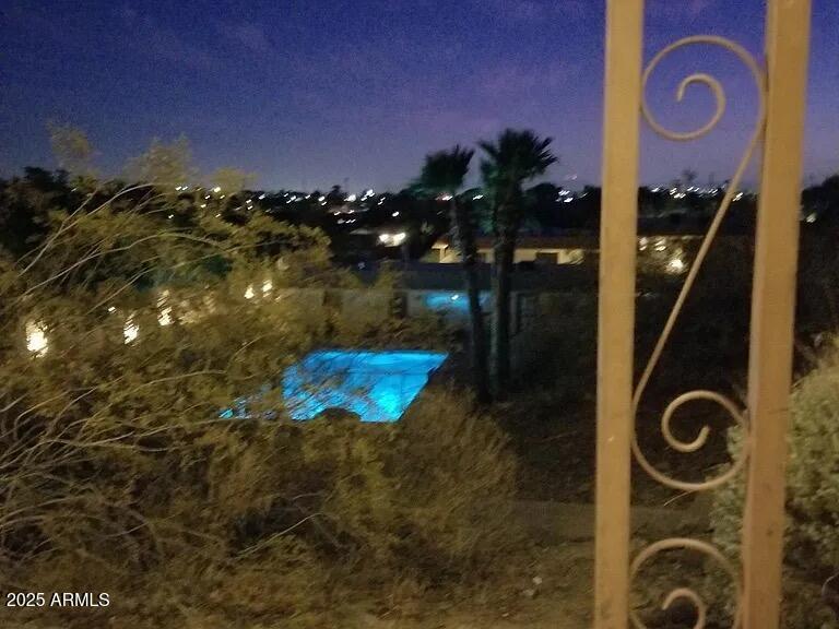1130 E Butler Dr in Phoenix, AZ - Building Photo