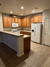 4000 Innovator Dr in Sacramento, CA - Building Photo - Building Photo