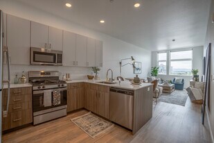 Aeon in Vancouver, WA - Building Photo