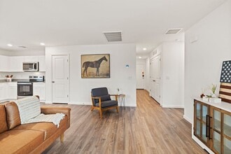 15763 S Maverick Trail in Mayer, AZ - Building Photo - Building Photo