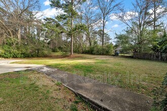 1542 Somerset Dr in Birmingham, AL - Building Photo - Building Photo