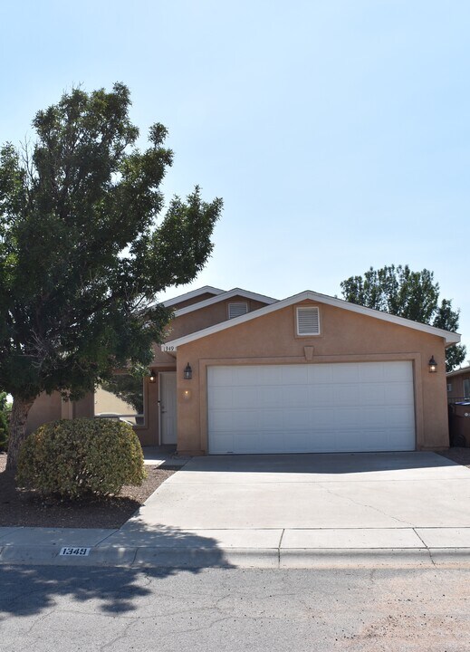 1349 Mogollon Rd in Las Cruces, NM - Building Photo