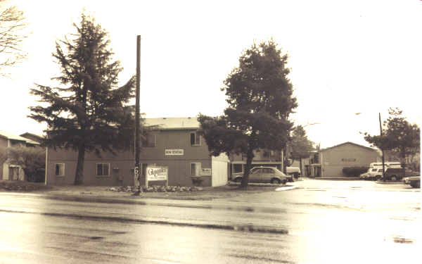 Glen Gardens Apartments in Portland, OR - Building Photo - Building Photo