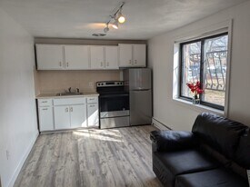 2192 Massachusetts Ave, Unit G3 in Cambridge, MA - Building Photo