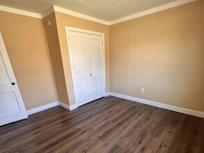 102 Warwick Ln in Oak Ridge, TN - Building Photo - Building Photo
