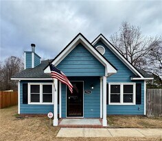 754 Candlewick Ct in Fayetteville, NC - Building Photo