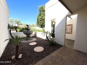 8601 E Irish Hunter Trail in Scottsdale, AZ - Building Photo - Building Photo
