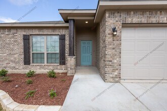 1402 Shadow Hl Ln in Temple, TX - Building Photo - Building Photo