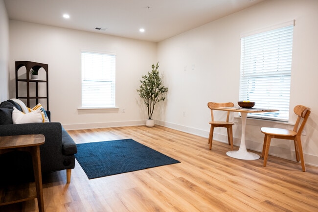 The Laura House in Easton, MD - Building Photo - Building Photo