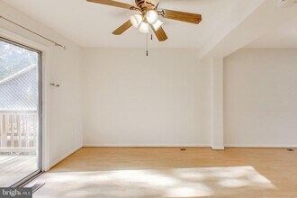 17505 Longview Ln in Olney, MD - Building Photo - Building Photo