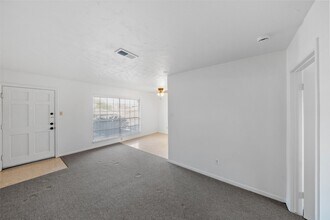 926 E 14th St in Houston, TX - Building Photo - Building Photo