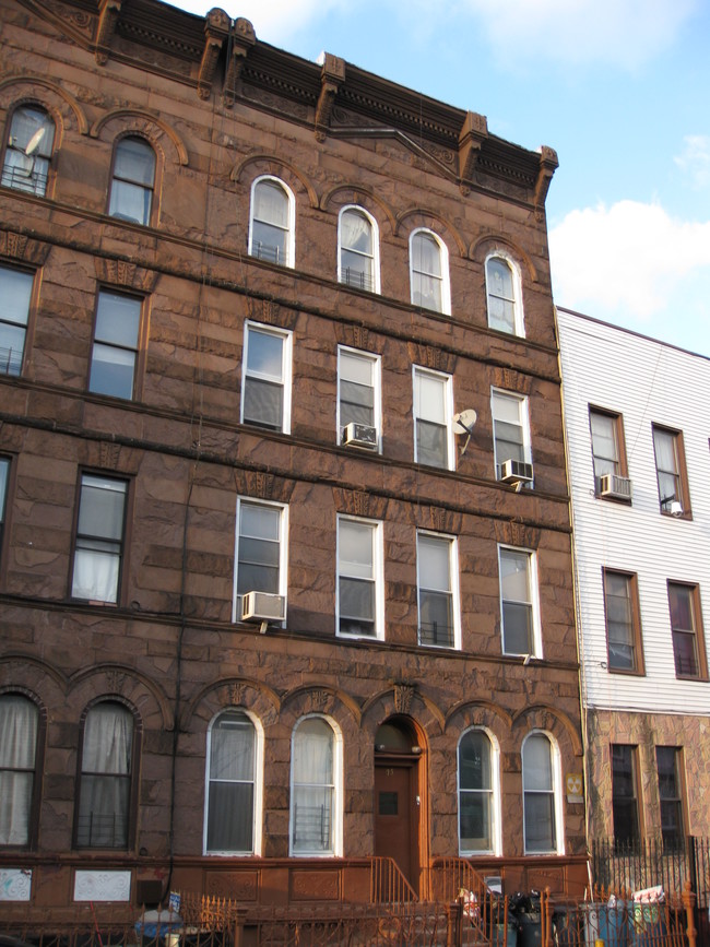 75 Jefferson St in Brooklyn, NY - Building Photo - Building Photo