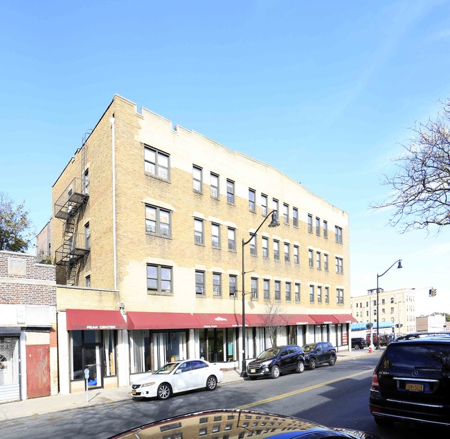 Harding Court in Mount Vernon, NY - Building Photo - Building Photo