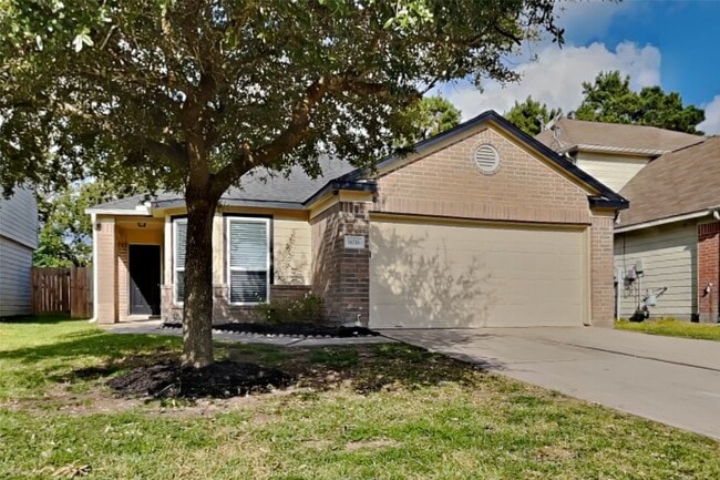 16716 Foursquare Dr