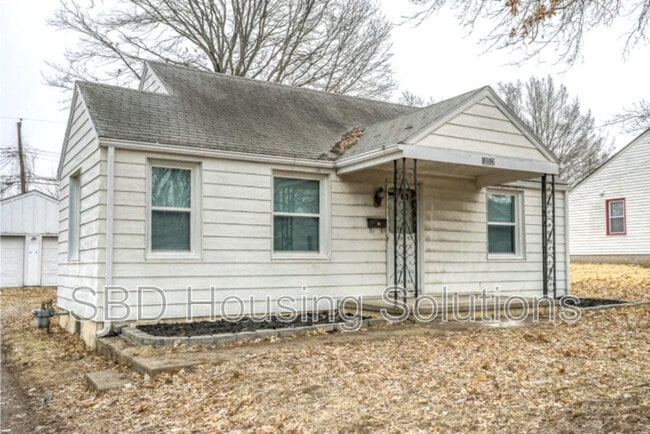 property at 10522 E 10th St S