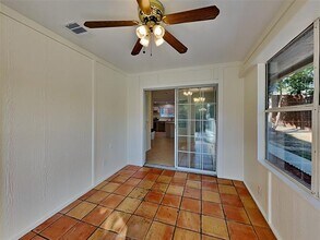 9382 Live Oak Ln in Fort Worth, TX - Building Photo - Building Photo