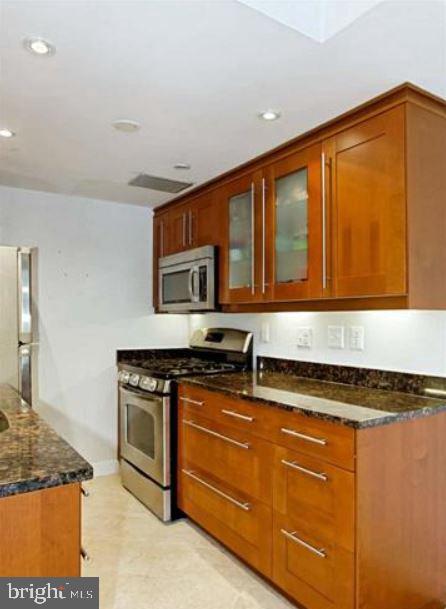 4114 Davis Pl NW in Washington, DC - Building Photo - Building Photo