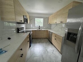 136 NE 60th St in Miami, FL - Building Photo - Building Photo