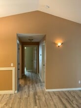 14019 NE 20th Ave in Vancouver, WA - Building Photo - Building Photo