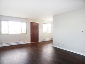3203 NW 64th St in Seattle, WA - Building Photo - Building Photo