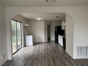 11783 Spring Song Dr in San Antonio, TX - Foto de edificio - Building Photo