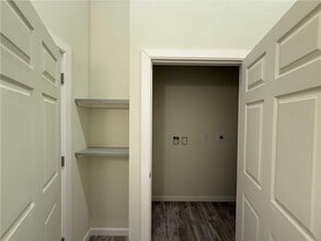 327 Pine St in Pawtucket, RI - Foto de edificio - Building Photo