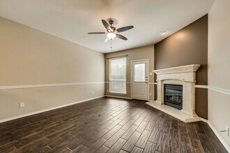 4032 Martinsburg Dr in Fort Worth, TX - Building Photo - Building Photo