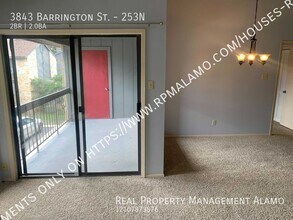 3843 Barrington St in San Antonio, TX - Building Photo - Building Photo