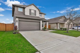 20014 Sienna Grn Dr in Hockley, TX - Foto de edificio - Building Photo