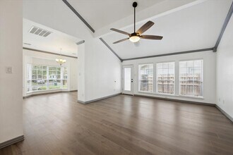 4506 Glomar Ave in Austin, TX - Building Photo - Building Photo