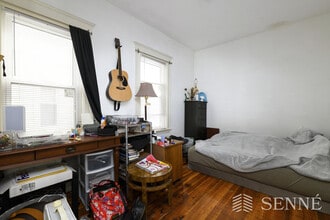 26 Porter St, Unit 1 in Cambridge, MA - Foto de edificio - Building Photo