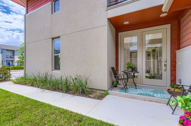 4400 Vaughan St in Austin, TX - Building Photo - Building Photo