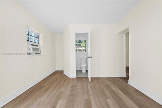 47 NW 49th St in Miami, FL - Building Photo - Building Photo