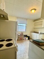 447 Centre St, Unit 302 in Newton, MA - Building Photo